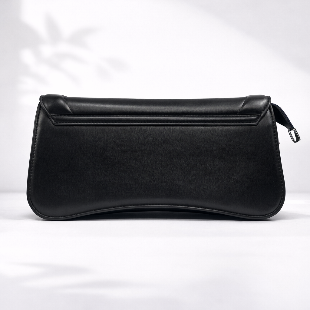 Elegant Ivory Leather Shoulder Bag